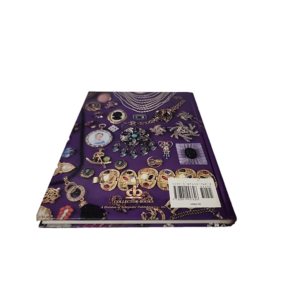 Collectible Costume Jewelry: Identification and Values by Cherri Simonds 1997 - Picture 4 of 14